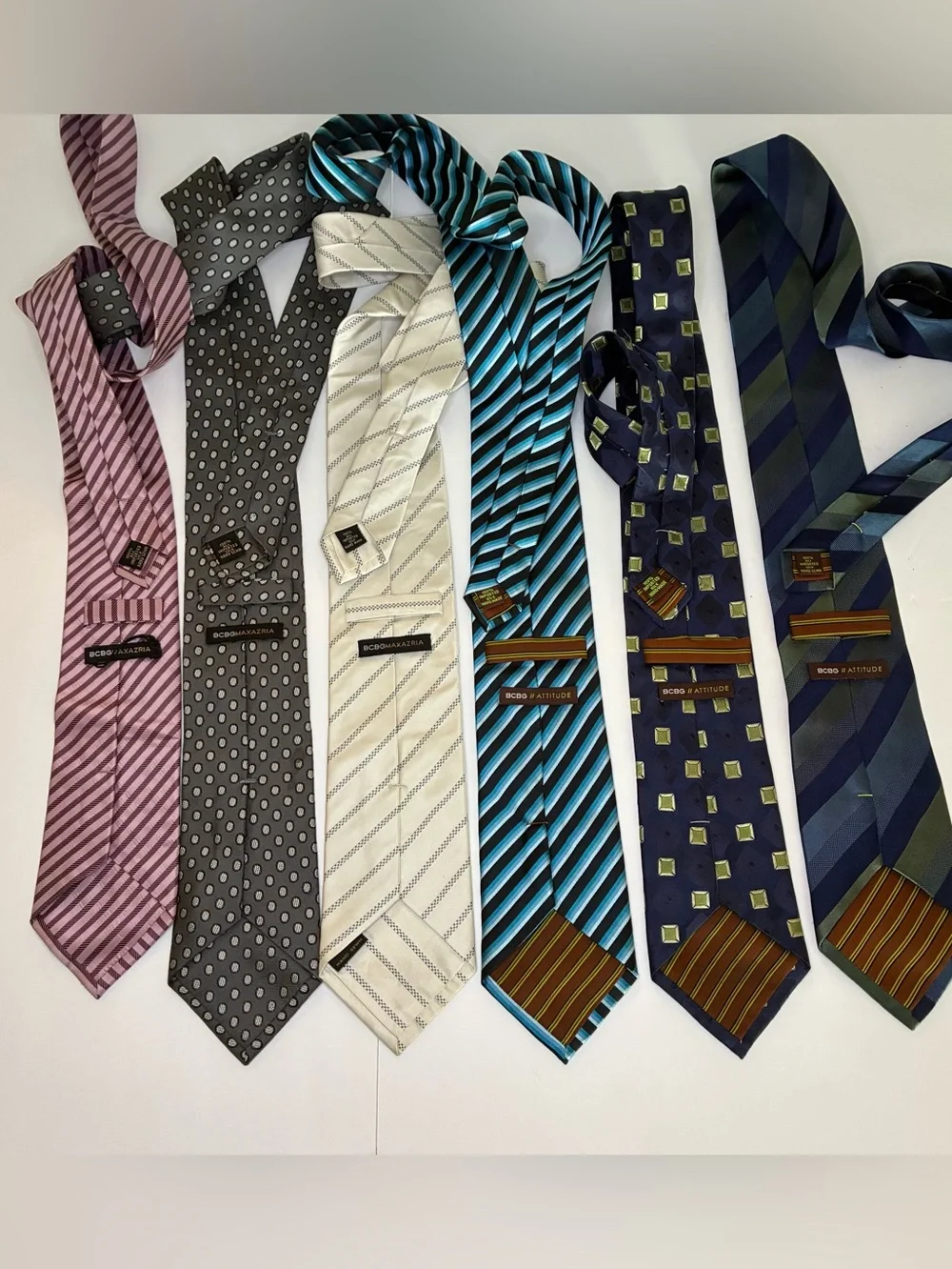 7- BCBG 100% Silk Men’s Neckties 3 MAXAZRIA & 4 ATTITUDE good condition 58”-61”